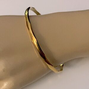 VTG Crown Trifari L Gold Tone Bangle Bracelet
